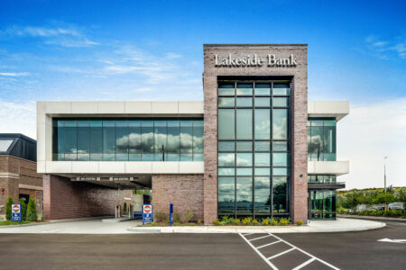 Image number 18 of the current section of Lakeside Bank in Cosentino Australia