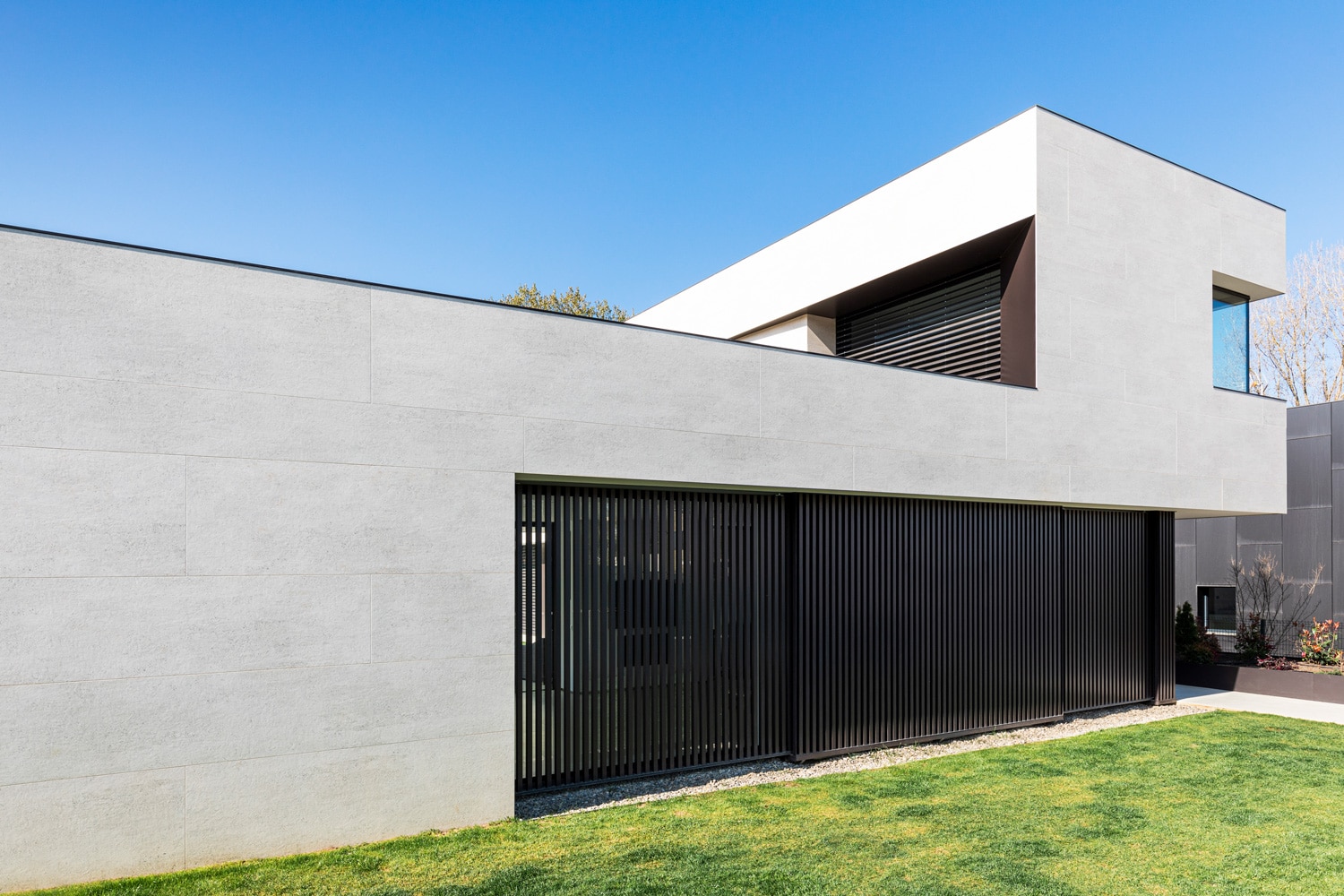 Image number 28 of the current section of TR House in Cosentino Australia