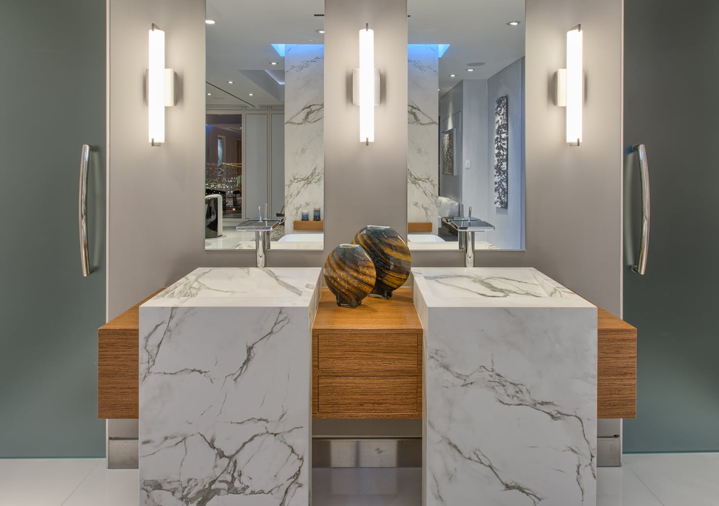 Image number 20 of the current section of Designer bathrooms with unique materials in Cosentino Australia