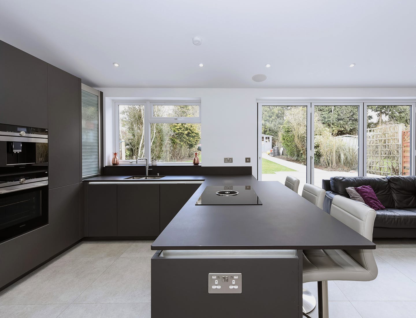Image number 15 of the current section of Indoor kitchens in Cosentino Australia