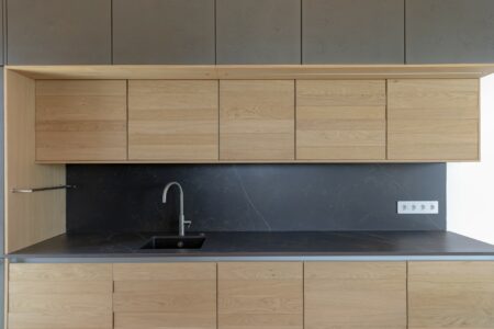 Image number 21 of the current section of Sustainable housing with luxury finishes in Cosentino Australia