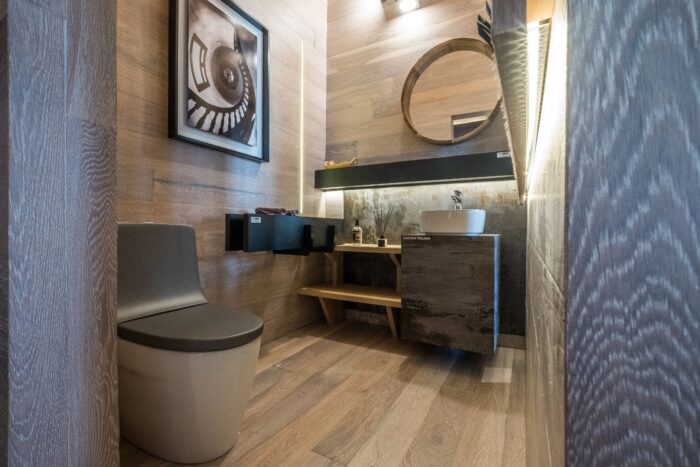 Image number 18 of the current section of Small Bathrooms: the Great Secrets of their Design in Cosentino Canada