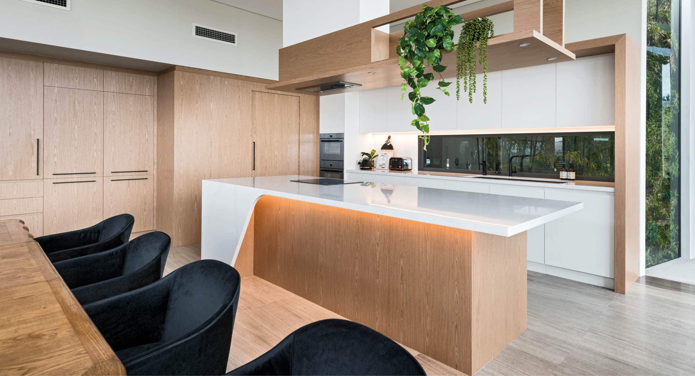 Image number 16 of the current section of Connection between kitchen and living room in Cosentino Canada