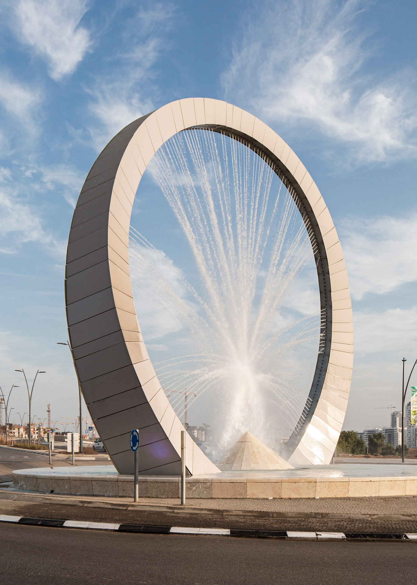 Image number 27 of the current section of Kiryat Gat Water Fountain in Cosentino UK
