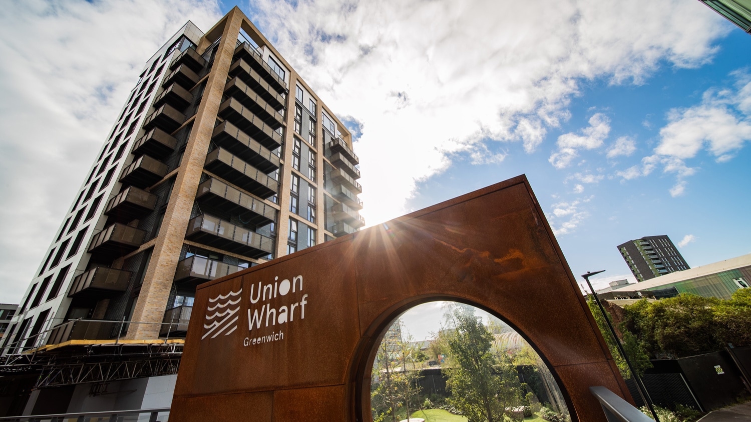Image number 25 of the current section of Union Wharf in Cosentino UK