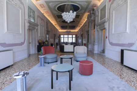 Image of Cosentino Venezia Hotel Nani 22 in An interplay of light and shadow in a timeless living room - Cosentino