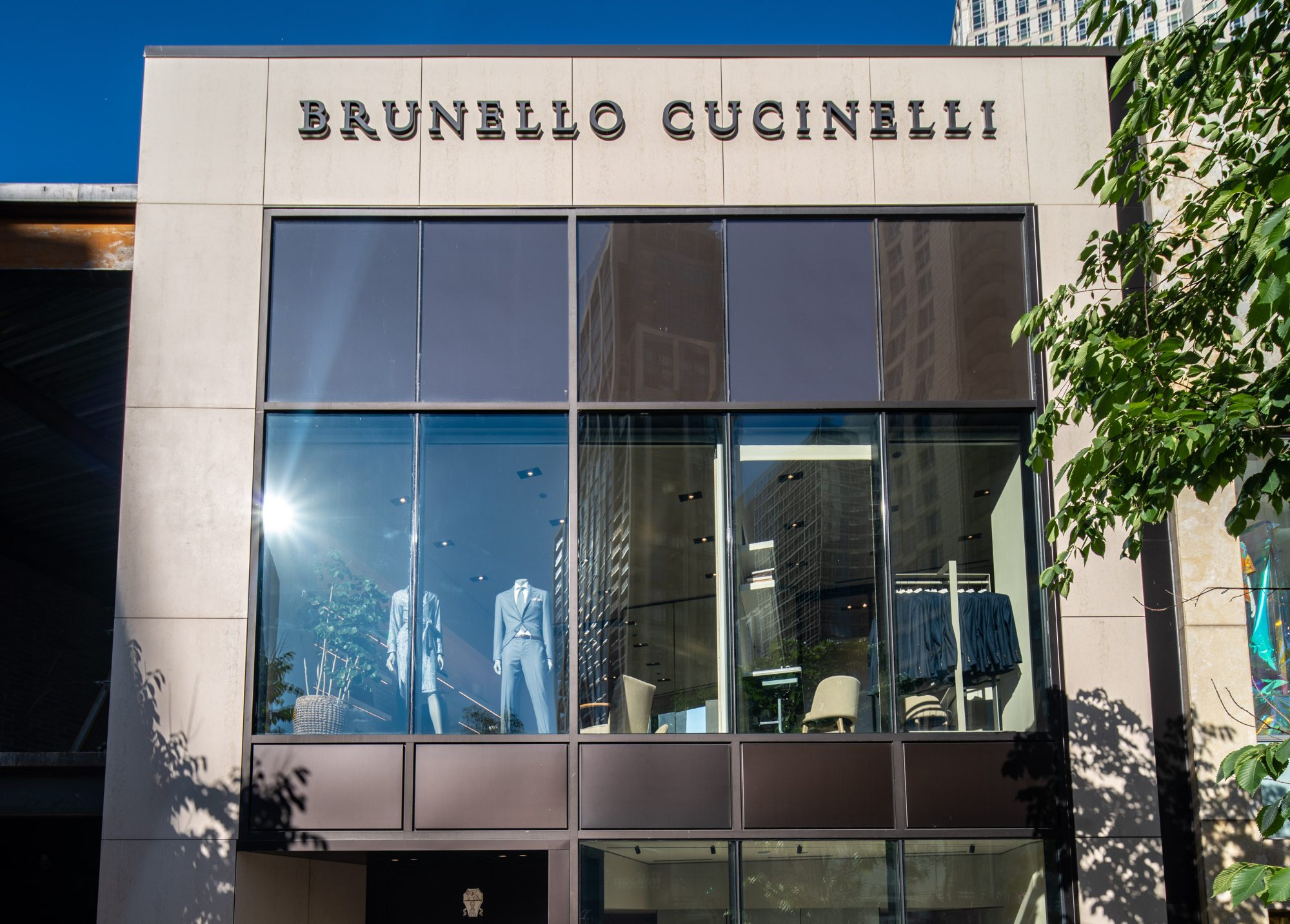 Image number 26 of the current section of A luxurious facade for the Burnello Cucinelli flagship store in Chicago in Cosentino Ireland