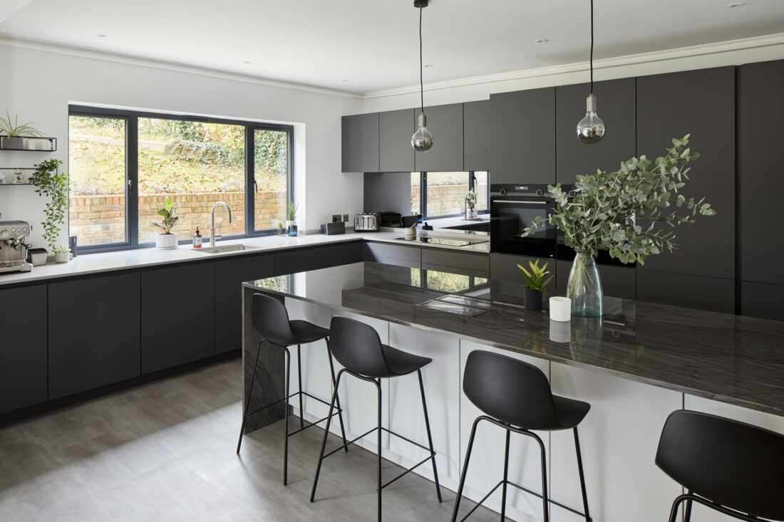 Image number 47 of the current section of {{Luxury and functionality in an attractive open-plan kitchen in Hayes }} in Cosentino Ireland