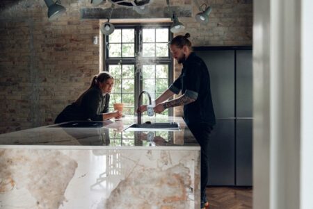 Image of Salmonstreet 1 in Kitchen and dining room merged by a precise design - Cosentino