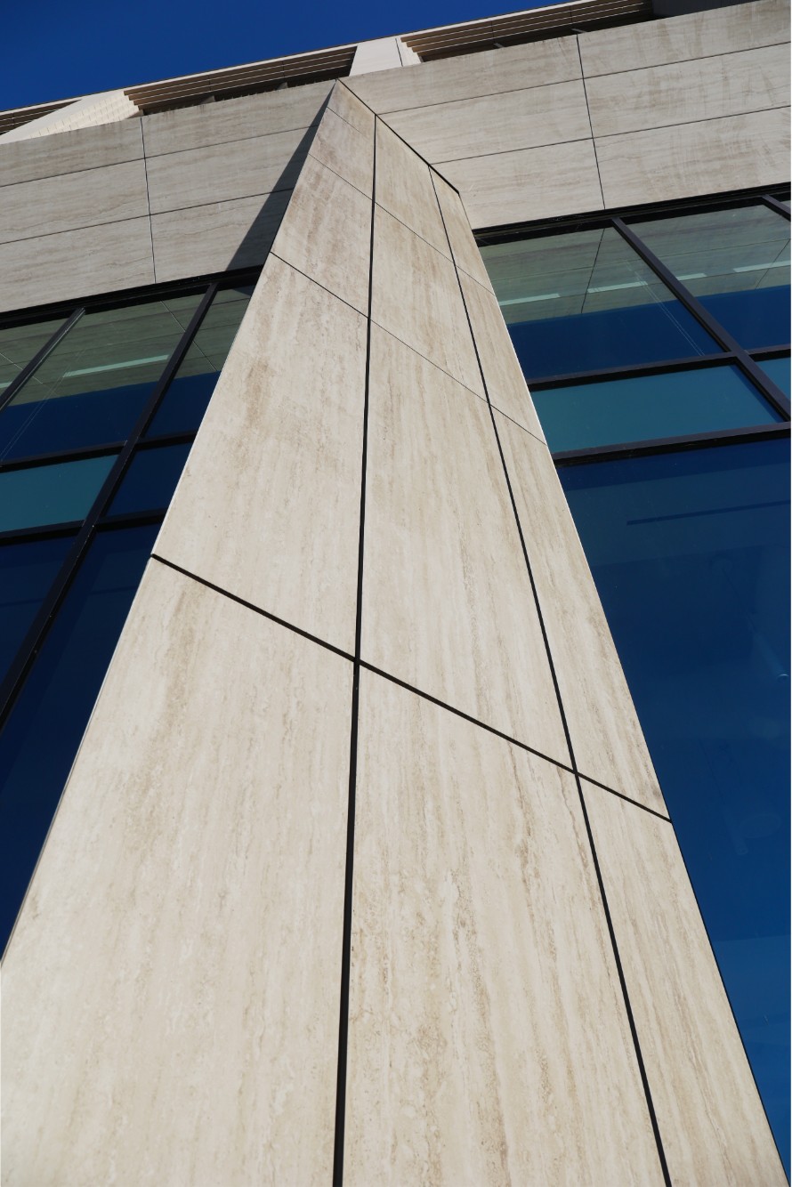 Imagen número 31 de la sección actual de Una compleja fachada Dekton para el edificio Warner de Michigan