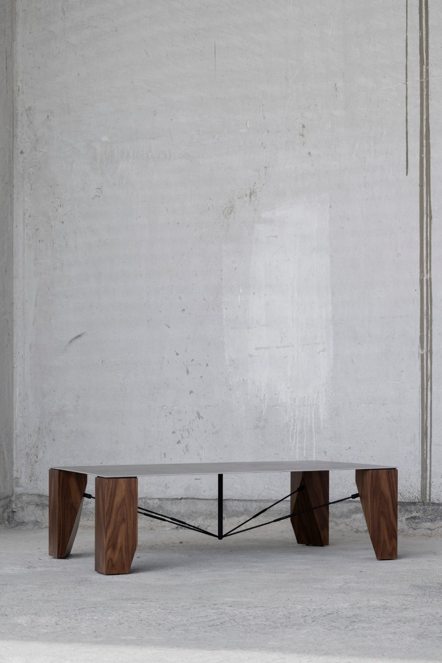 Numéro d'image 36 de la section actuelle de Cosentino’s Capsule Collection: artistically designed furniture de Cosentino France