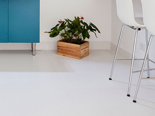 Image of Silestone kitchen flooring in Silestone® | Vloeren - Cosentino