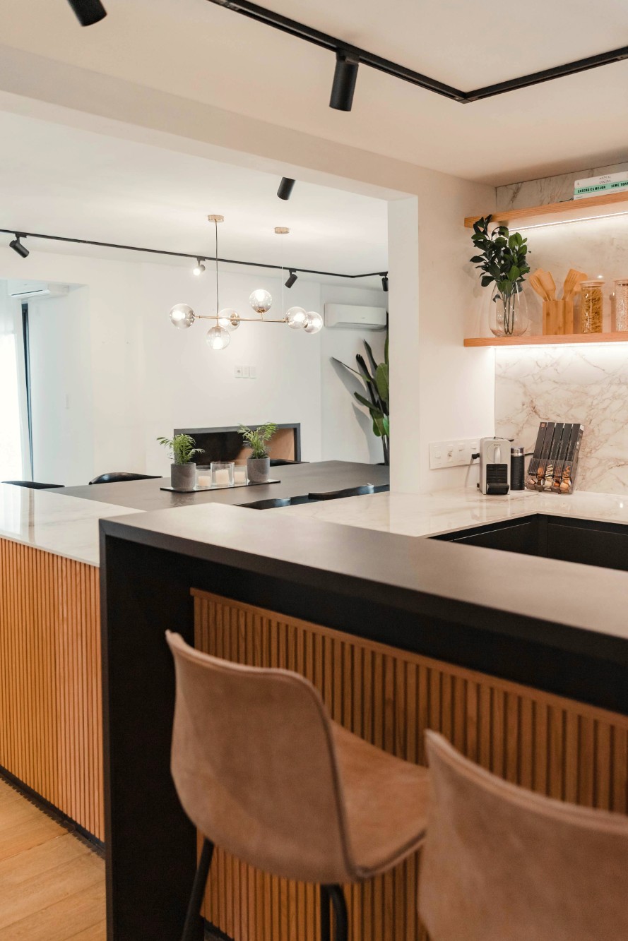 Image of 1 2 in Kitchen and dining room merged by a precise design - Cosentino