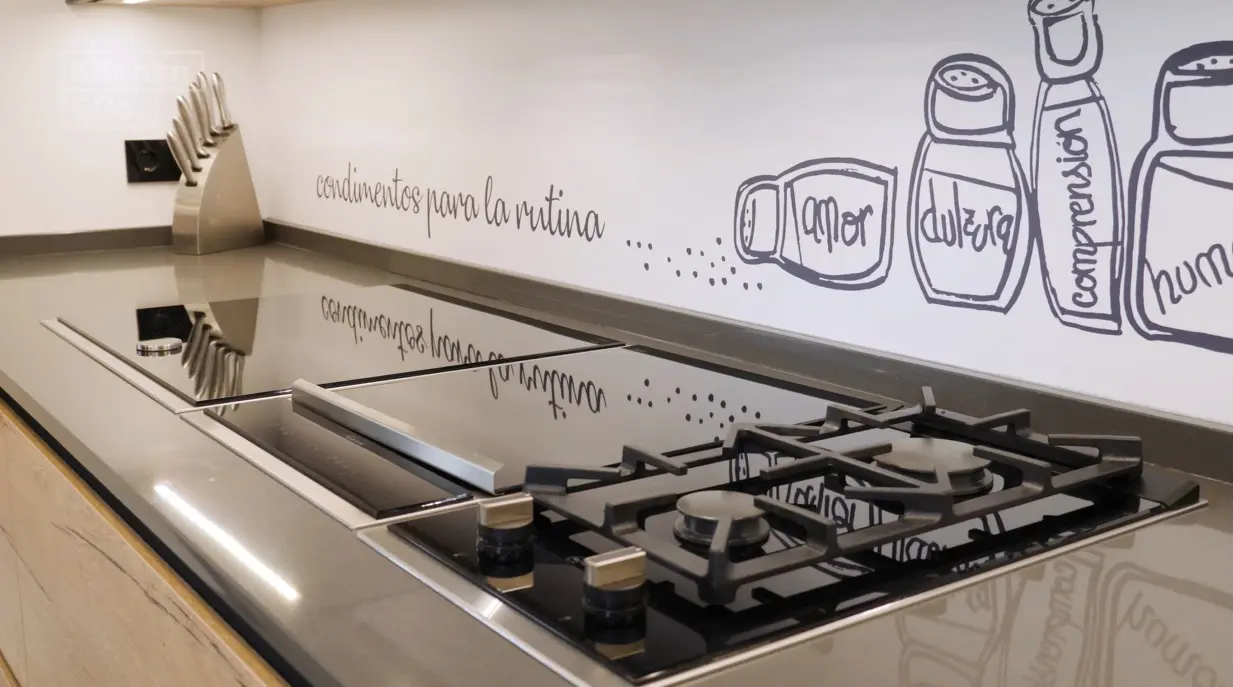 Image of KCo cocina con península 6 in Peninsula kitchens have become a trend - Cosentino