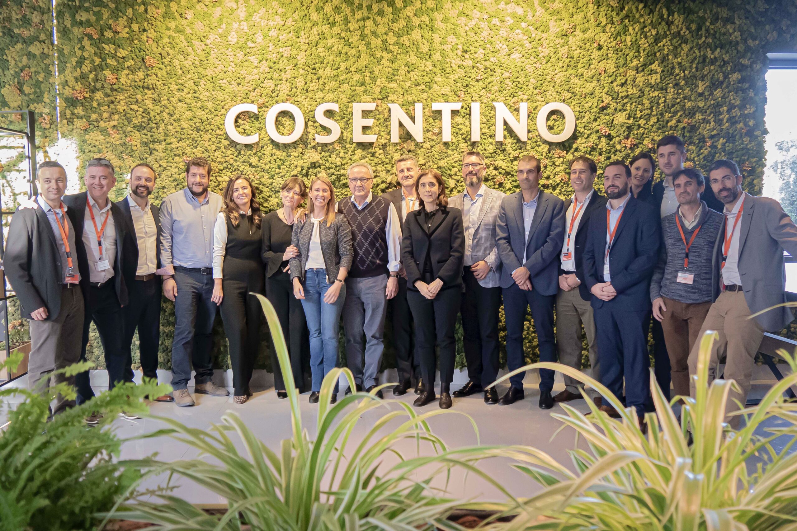 Image of Foto Grupo Microsoft Day Cosentino 3 scaled in Cosentino hosts a "Microsoft Day" - Cosentino