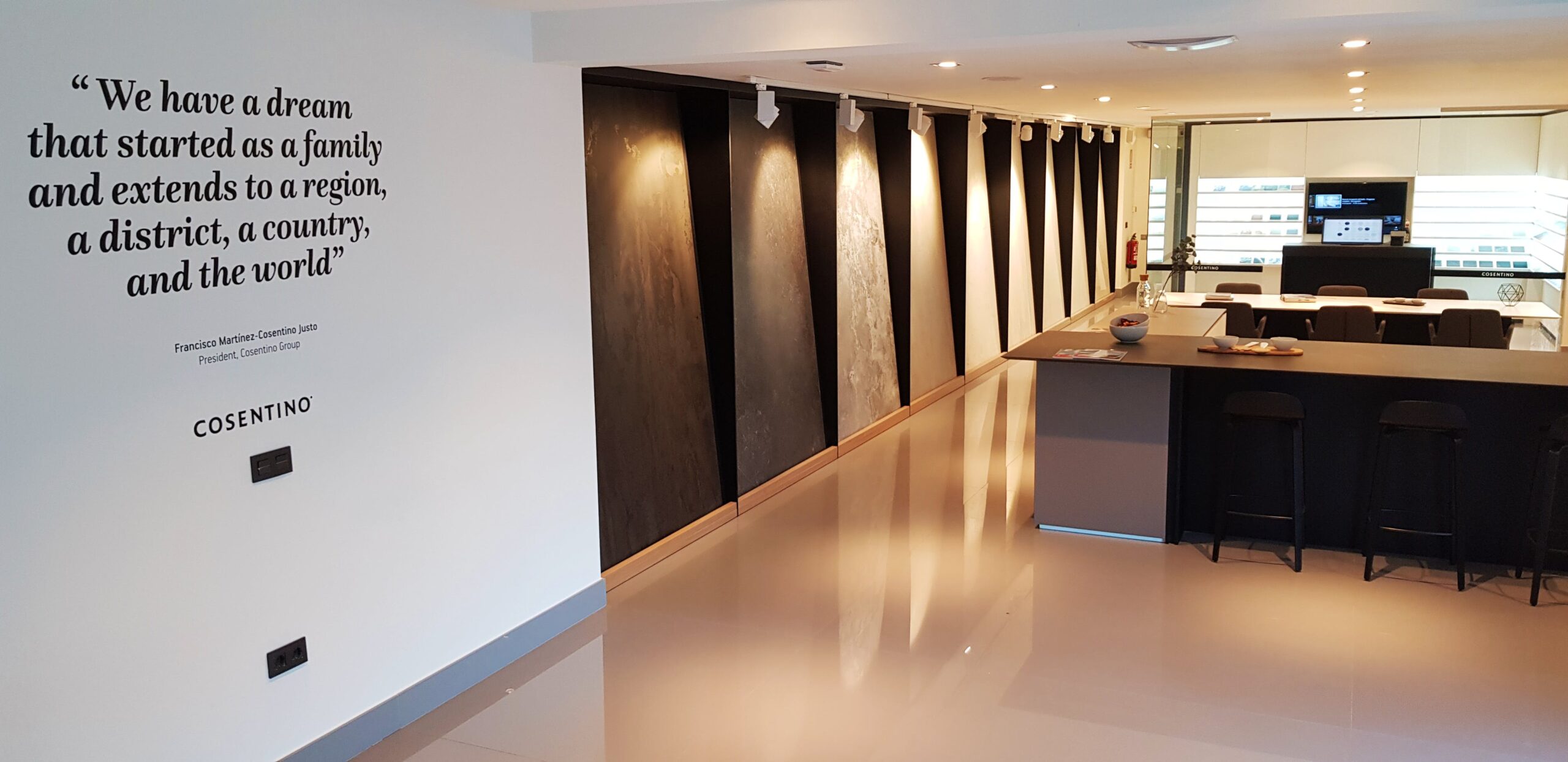 Image of Gran formato de tablo y ambiente cocina en Cosentino Barcelona Center 2 scaled in Cosentino Officially Opens New Vancouver Centre Showroom - Cosentino