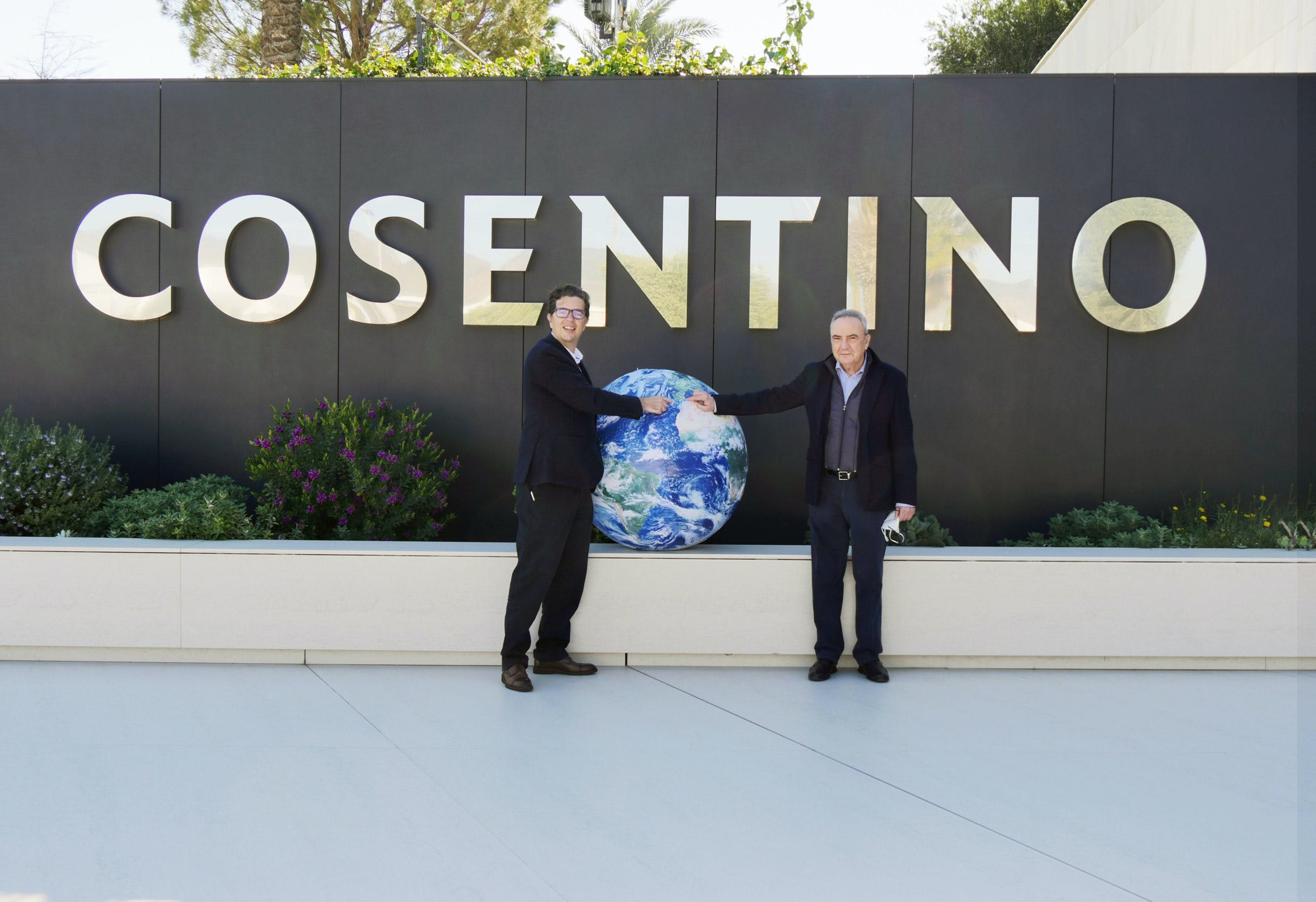Image of Jesus Linares Franciso Martinez Cosentino scaled 7 in Cosentino reaffirms its commitment to protect the planet in partnership with Sustenta - Cosentino