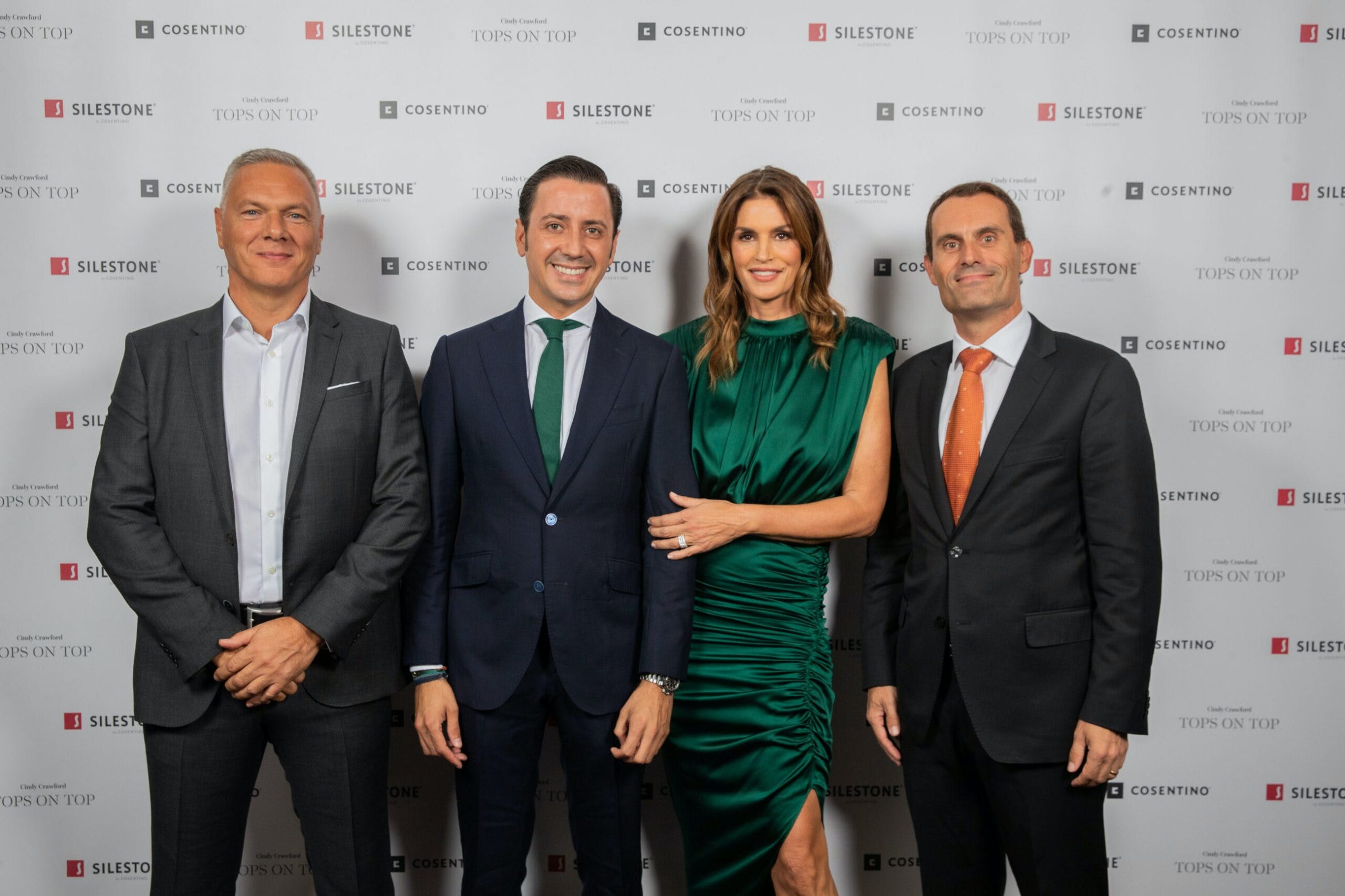 Image of Paul Gidley Eduardo Cosentino Cindy Crawford Pedro Parra 1 scaled in Silestone® Presents its New "Tops on Top 2019" Campaign Featuring Cindy Crawford - Cosentino