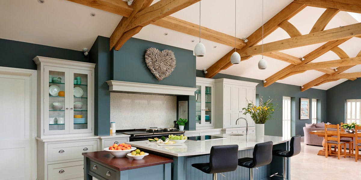 Image of tom howley kitchens cocina tradicional silestone lyra 2 2 in Seven ways to create a rustic kitchen - Cosentino