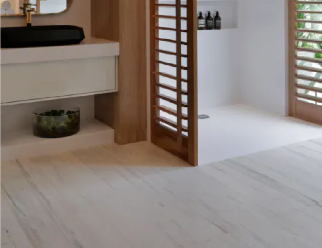 Image of Img Baños Suelos ventajas in Bathroom flooring - Cosentino